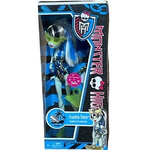 Monster High SWIM CLASS Frankie Stein Doll 2012 Justice Exclusive NIB